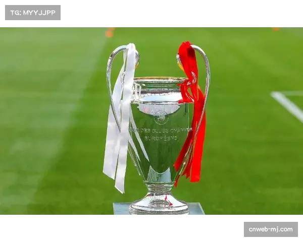 欧冠主题展览在伦敦开幕，展出历届决赛用球与奖杯复刻品